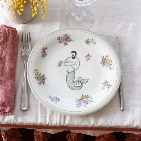 Assiette fleurie Triton