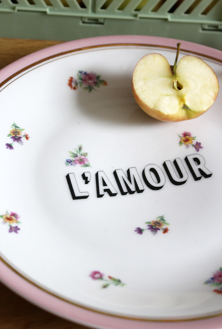 Service 4 assiettes l'Amour roses – Image 2