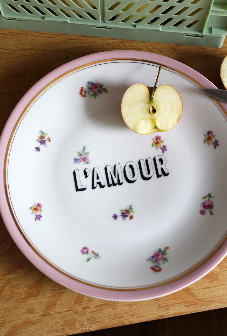 Assiette l'Amour rose