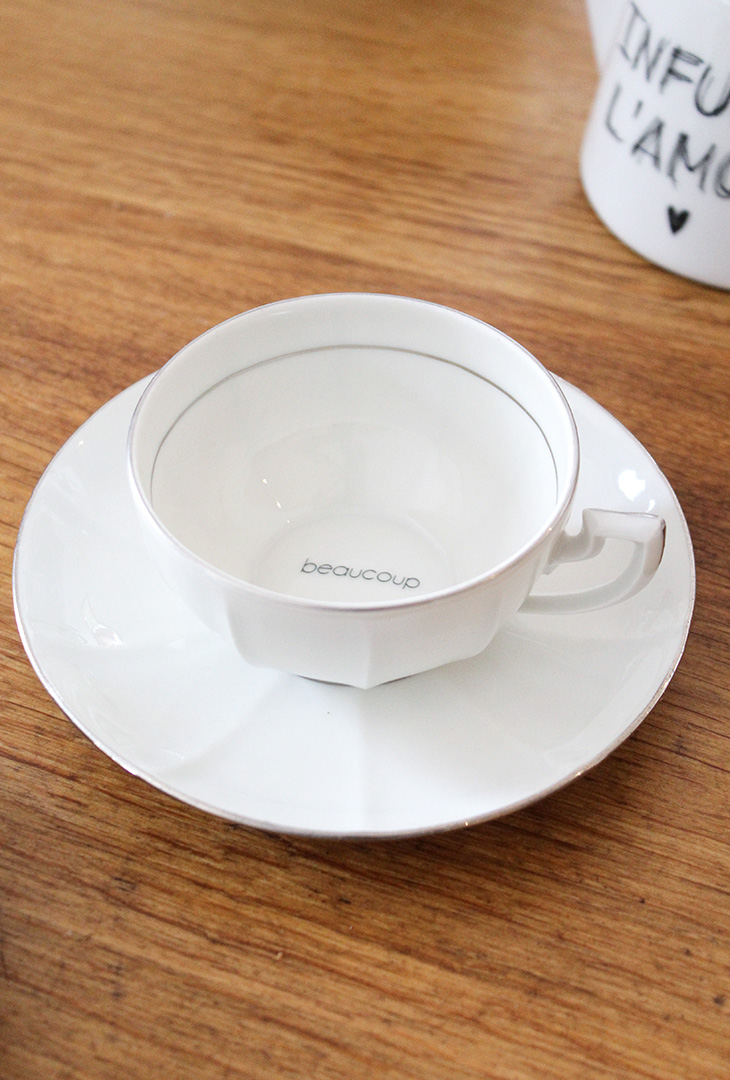 Service tasses à messages argenté