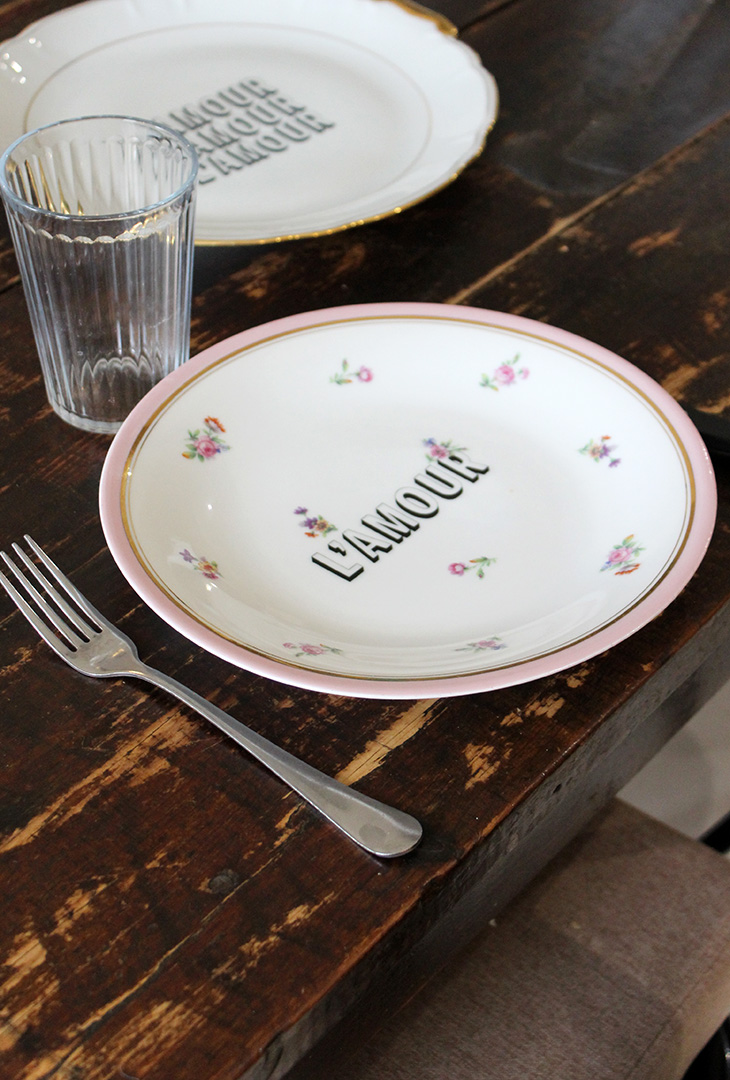 Service 4 assiettes l'Amour roses