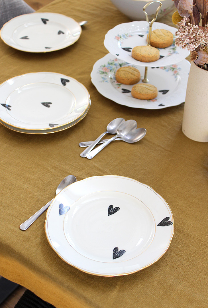 Service 4 assiettes à dessert Cœurs – Image 3