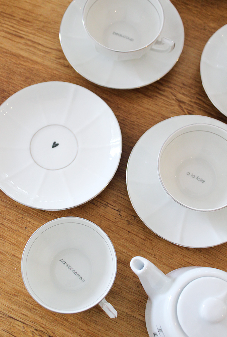 Service tasses à messages argenté – Image 6