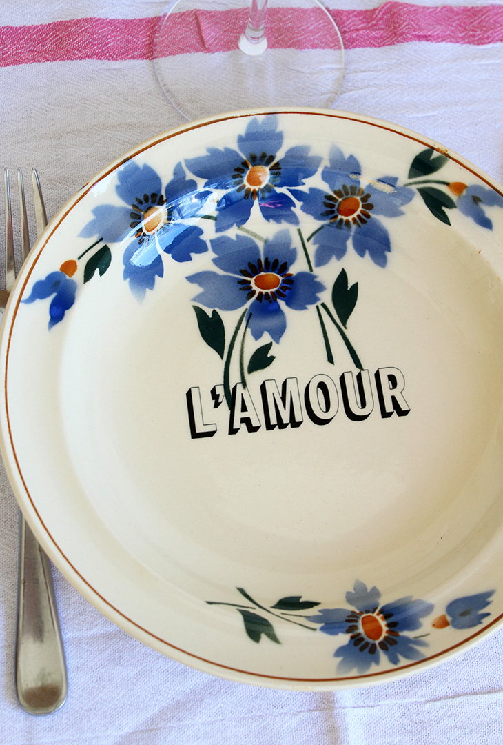 Assiette creuse Fleurs bleues L'amour – Image 3