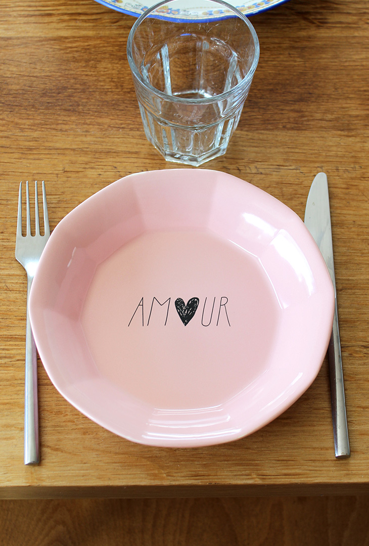 Assiette rose Amour – Image 2