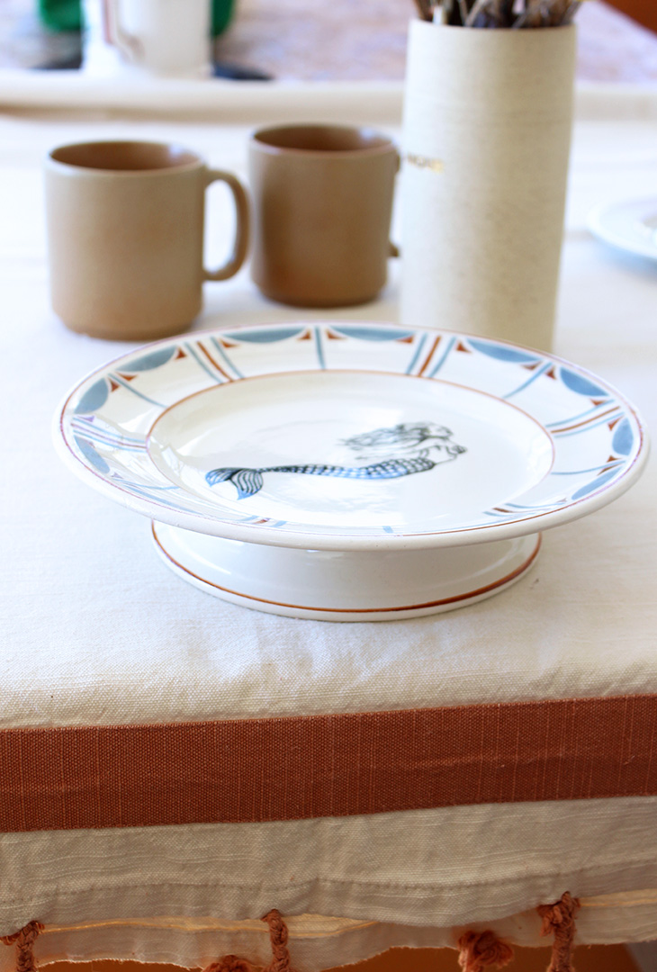 Assiette sur pied Sirène – Image 2