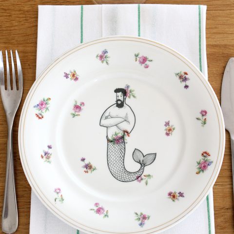 Assiette fleurie Triton